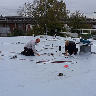 Referenzen Flachdächer - Dachdecker Gebrüder Leupold