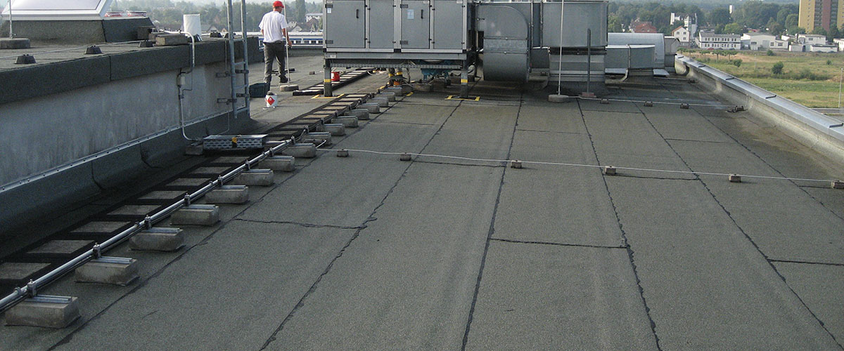 Themenseite Flachdächer - Dachdecker Gebrüder Leupold